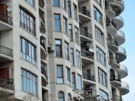 Elan №6384262 - Bakı, Əhmədli m., 2 otaqlı, 85 m², 12/12 mərtəbə