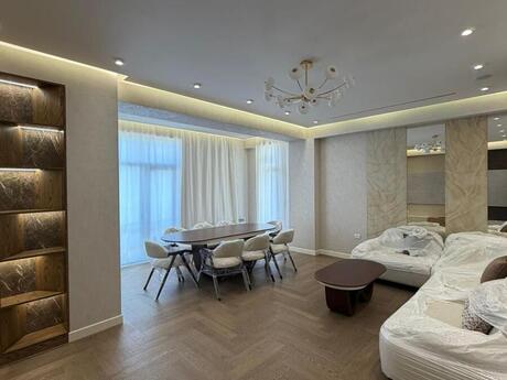 3-комн. новостройка - м. Элмляр Академиясы - 166 м²