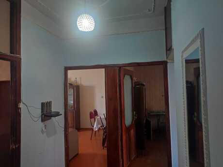 3 otaqlı köhnə tikili - Köhnə Günəşli q. - 83 m²