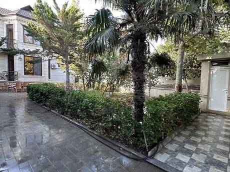6 otaqlı həyət evi, 190 m², Zabrat: 240 000 ₼ 2