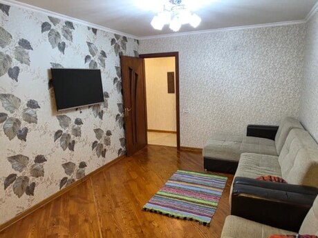 Elan №6384373 - Bakı, Nərimanov r., 3 otaqlı, 60 m², 2/5 mərtəbə