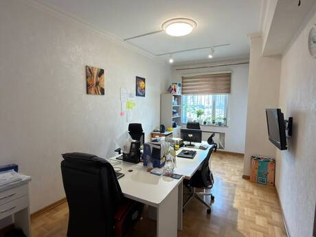 Elan №6384486 - Bakı, Şah İsmayıl Xətai m., 1 otaqlı, 30 m²