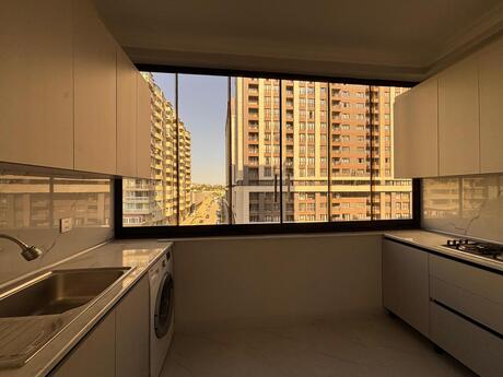 Продаётся 2-комнатная квартира в новостройке, Şah İsmayıl Xətai, 65,2 м², 236 000 AZN, фото 3 / 11