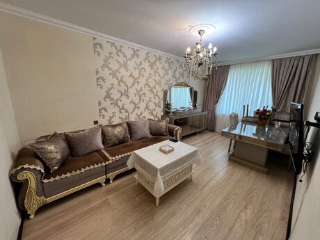 4 otaqlı köhnə tikili - Əhmədli m. - 105 m²