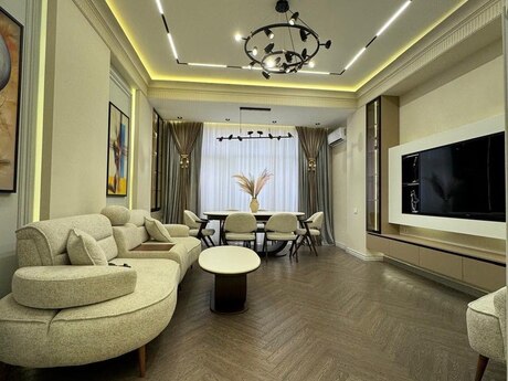 3 otaqlı yeni tikili - Nizami m. - 133 m²