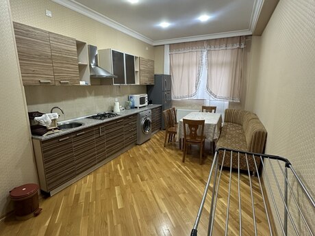 2 otaqlı yeni tikili - Nərimanov r. - 106 m²