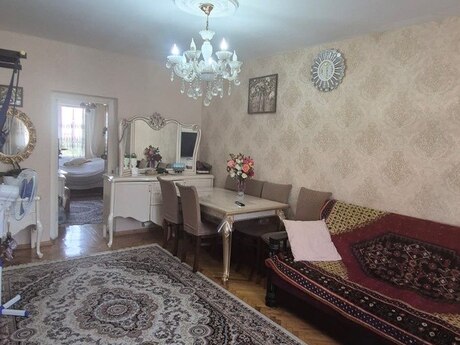 2-комн. вторичка - м. Кара Караев - 46 м²