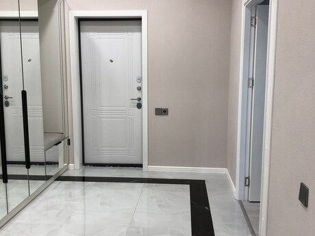 2-room apartment, 93,3 m², 8-ci mikrorayon: 295 000 ₼ 4