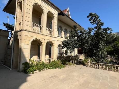 14 otaqlı həyət evi/bağ evi - Badamdar q. - 1000 m²