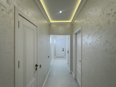 3 otaqlı yeni tikili - İnşaatçılar m. - 117 m²