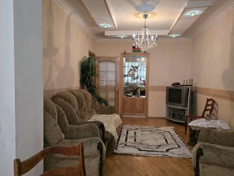Kirayə 3 otaqlı mənzil, 90 m², Nizami: 900 ₼/ay 4