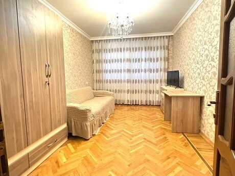 3-room apartment, 90 m², 9-cu mikrorayon: 200 000 ₼ 3