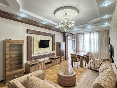 3-комн. · 90 m² · 10/17 этаж, Həzi Aslanov
