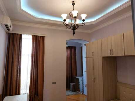 2-room apartment, 42 m², İçəri Şəhər: 160 000 ₼ 4