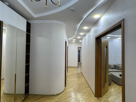 Аренда: 4-комнатная квартира, 215 м², Grand Hayat: 1 450 ₼/мес 3