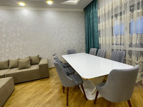 Аренда: 4-комнатная квартира, 215 м², Grand Hayat: 1 450 ₼/мес 4