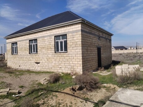 Квартира на продажу ниже рыночной цены в Şirvan şəhəri 
