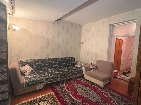 Объявление №6384865 - Баку, м. 28 мая, 2-комн., 40 м², 1/2 этаж