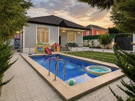 Elan №6384957 - Bakı, Şüvəlan q., 4 otaqlı, 180 m²