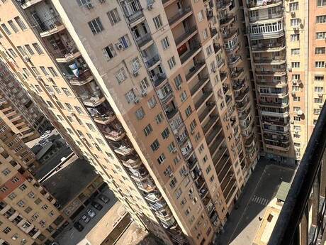 Elan №6385032 - Bakı, İnşaatçılar m., 2 otaqlı, 43 m², 20/20 mərtəbə