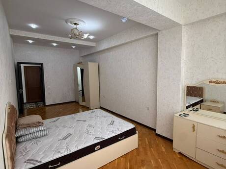 2-комн. вторичка - Наримановский  р. - 75 м²