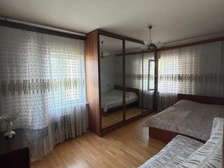 Elan №6385181 - Bakı, Köhnə Günəşli q., 1 otaqlı, 42 m², 4/9 mərtəbə
