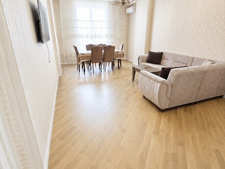 Объявление №6385252 - Баку, Наримановский  р., 2-комн., 100 м², 2/16 этаж