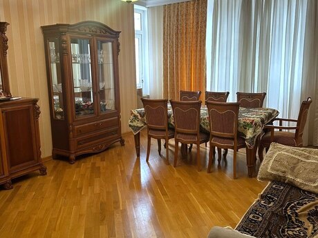 Elan №6385233 - Bakı, Nərimanov r., 2 otaqlı, 110 m², 6/12 mərtəbə