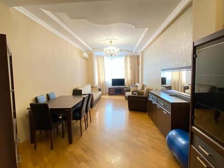 Elan №6385345 - Bakı, İnşaatçılar m., 3 otaqlı, 110 m², 10/17 mərtəbə