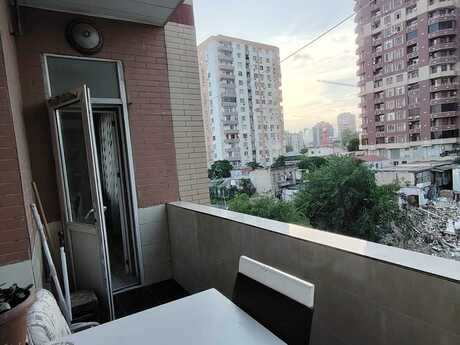 2-room apartment, 75 m², Nizami: 270 000 ₼ 5