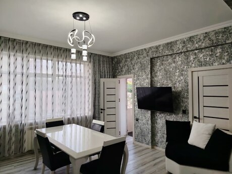 2-room apartment, 75 m², Nizami: 270 000 ₼ 4