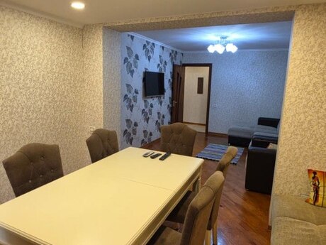 Elan №6385384 - Bakı, Nəriman Nərimanov m., 3 otaqlı, 90 m², 2/5 mərtəbə
