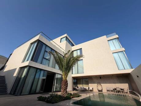 Elan №6385431 - Bakı, Badamdar q., 12 otaqlı, 980 m²