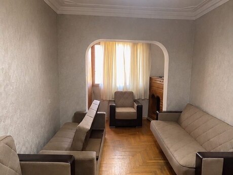 Elan №6385454 - Bakı, Şah İsmayıl Xətai m., 1 otaqlı, 45 m², 2/9 mərtəbə