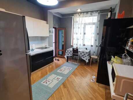 3 otaqlı mənzil, 135 m², Nizami: 450 000 ₼ 3