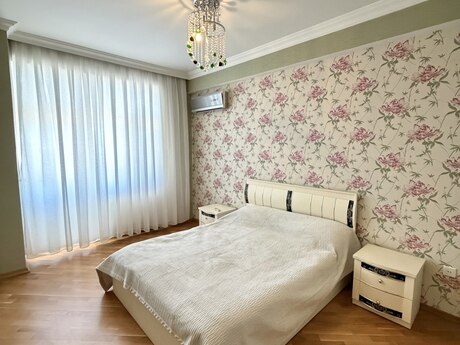 Kirayə 3 otaqlı mənzil, 135 m², Şah İsmayıl Xətai: 1 350 ₼/ay 2