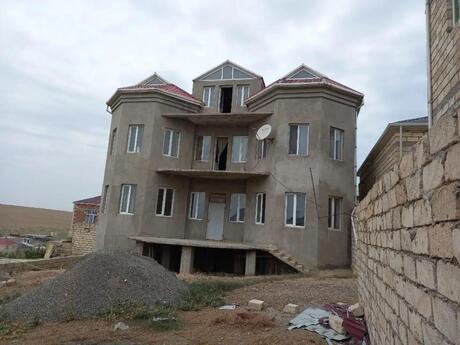8 otaqlı həyət evi, 350 m², Aşağı Güzdək: 100 000 ₼ 2