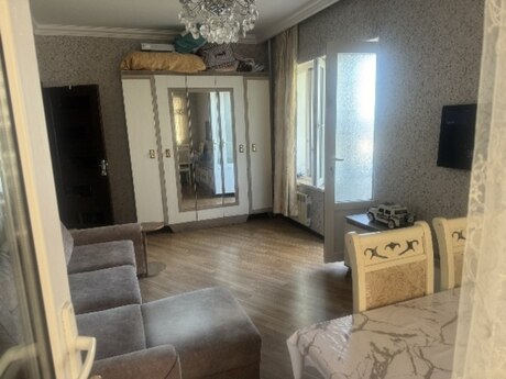 1 otaq · 40 m² · 2/9 mərtəbə, Köhnə Günəşli