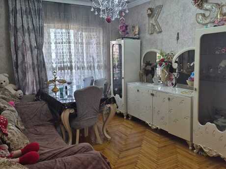 Объявление №6385656 - Баку, м. 20 января, 2-комн., 65 м², 4/9 этаж