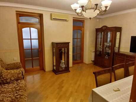 Объявление №6385669 - Баку, м. Гянджлик, 2-комн., 65 м², 2/6 этаж
