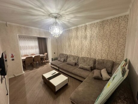 Объявление №6385660 - Баку, м. Халглар Достлугу, 2-комн., 60 м², 4/10 этаж