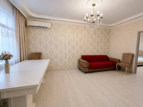 3 otaqlı mənzil, 70 m², Memar Əcəmi: 165 000 ₼ 2