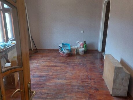 Elan №6385751 - Bakı, Qara Qarayev m., 1 otaqlı, 36 m², 2/5 mərtəbə