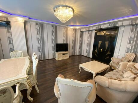 Elan №6385766 - Bakı, İnşaatçılar m., 3 otaqlı, 136 m², 7/16 mərtəbə