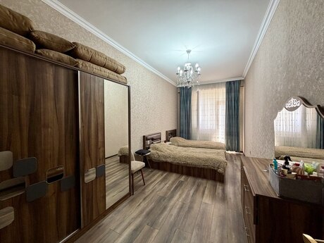 3 otaqlı mənzil, 130 m², İnşaatçılar: 445 000 ₼ 5