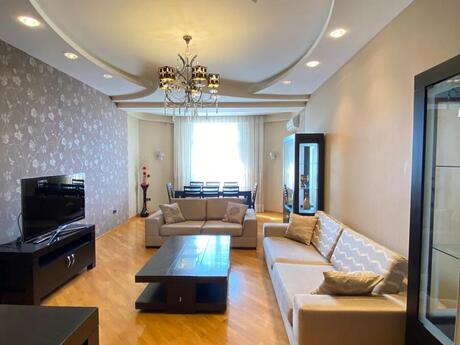 Elan №6385796 - Bakı, Elmlər Akademiyası m., 2 otaqlı, 89 m², 5/16 mərtəbə