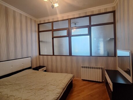 Elan №6386072 - Bakı, İnşaatçılar m., 2 otaqlı, 70 m², 3/17 mərtəbə