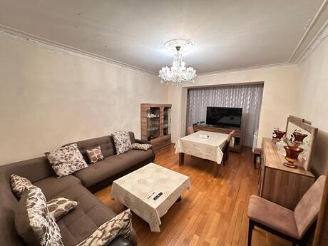 Объявление №6386016 - Баку, м. Элмляр Академиясы, 4-комн., 120 м², 2/9 этаж