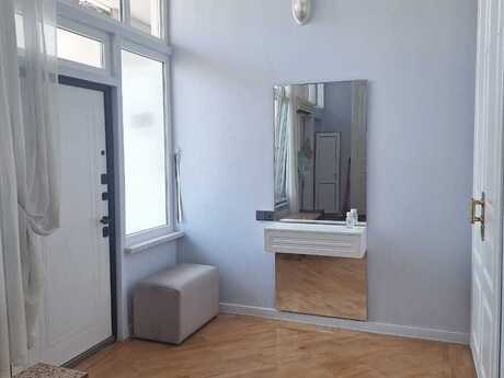 2-room apartment, 72 m², Sahil: 320 000 ₼ 2