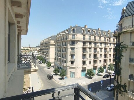 Объявление №6386081 - Баку, пос. Аг шехер, 4-комн., 160 м², 6/7 этаж